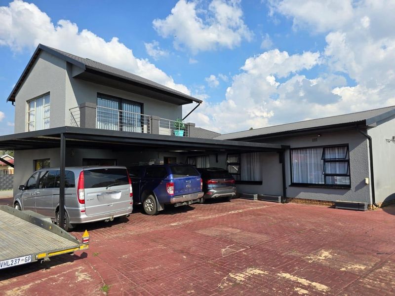 House For Sale in Raceview, Alberton - Photo 3