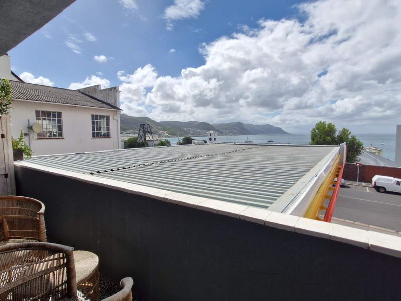 Beautifully Decorated Heritage Apartment with Private Jungle Garden. - Photo 3