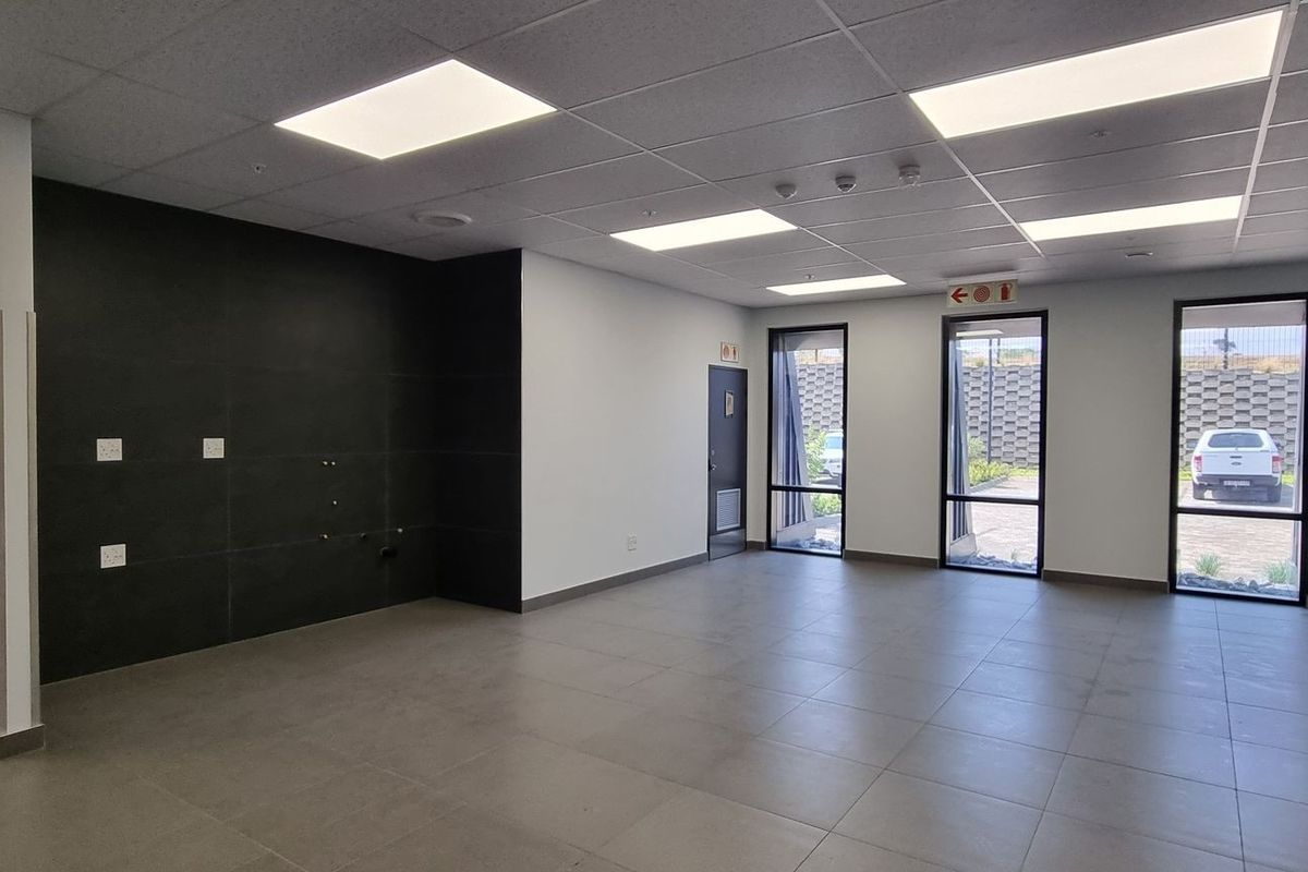 4 883m2 Waterfall Logistics Park Midrand Warehouse To Let - Photo 5