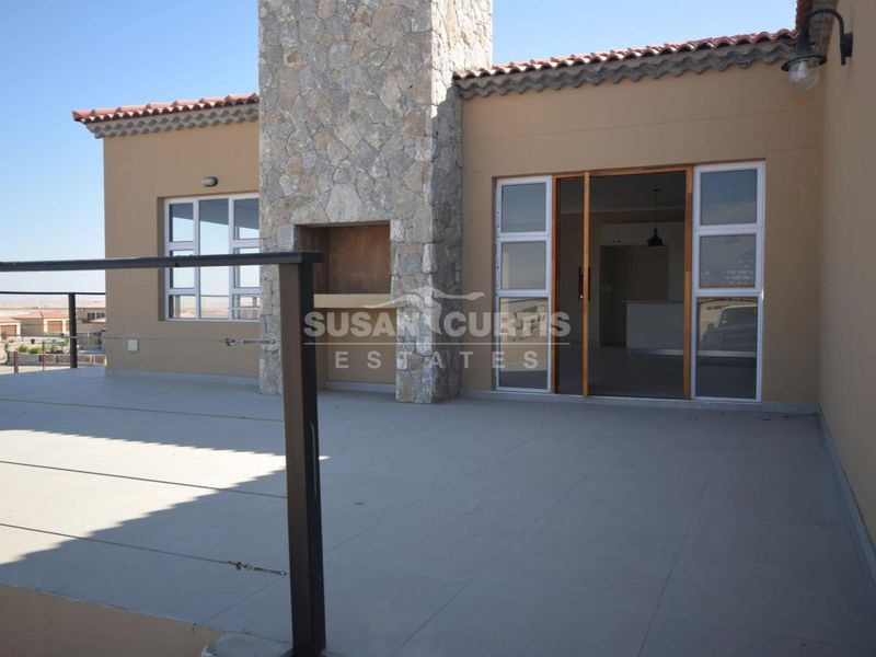Newly built spaciouse family house on Rossmund - Photo 1