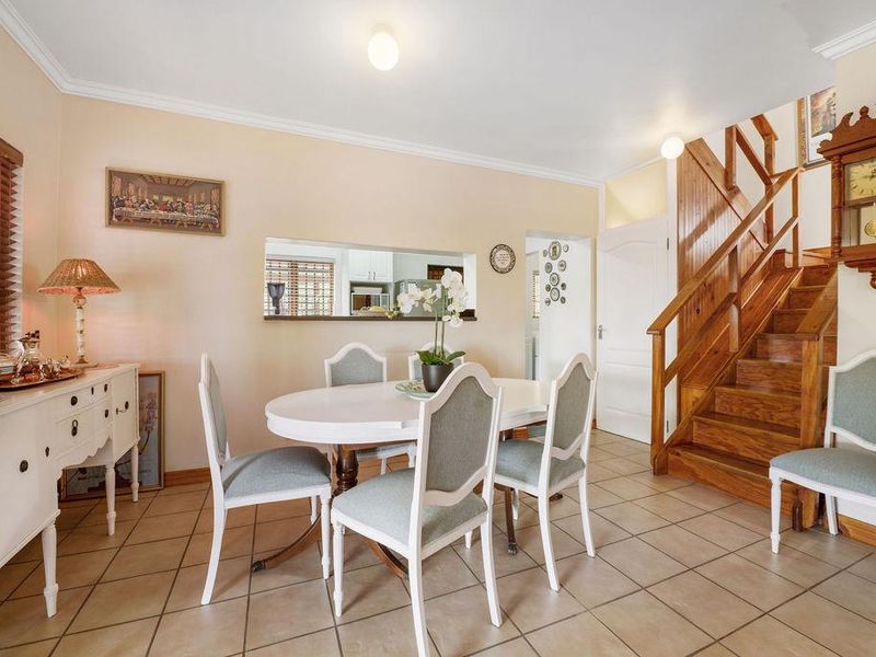 Spacious three bedroom home - Photo 4