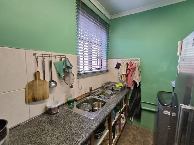 THIS BEAUTIFUL FAMILY HOUSE IS FOR SALE IN ZWARTKOP!!! - Photo 7