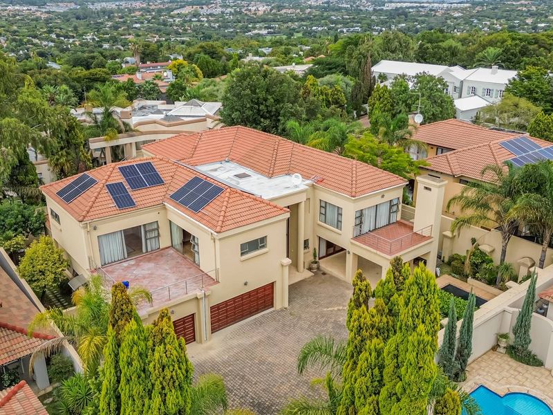 5 Bedroom House to Rent in Dainfern Golf Estate - Photo 2