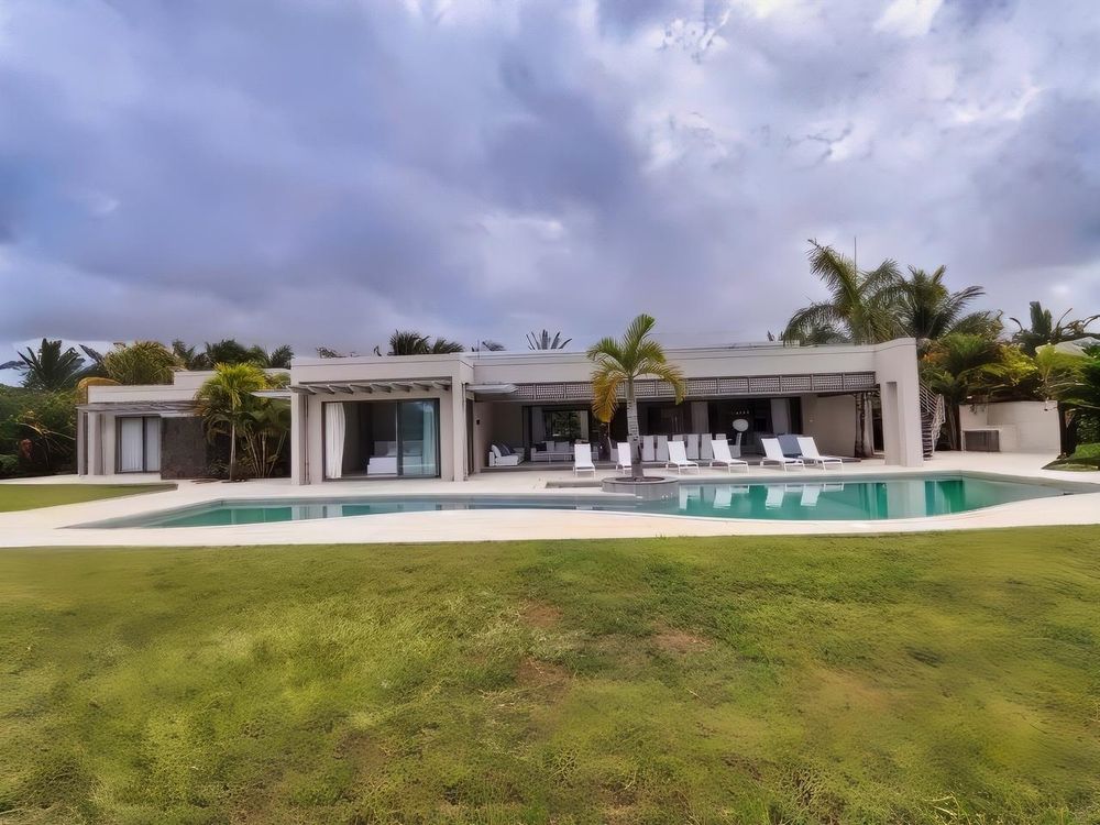 Property #2424074, House For Sale in Beau Champ