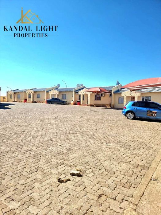 Property #2515692, Townhouse For Sale in Khomasdal