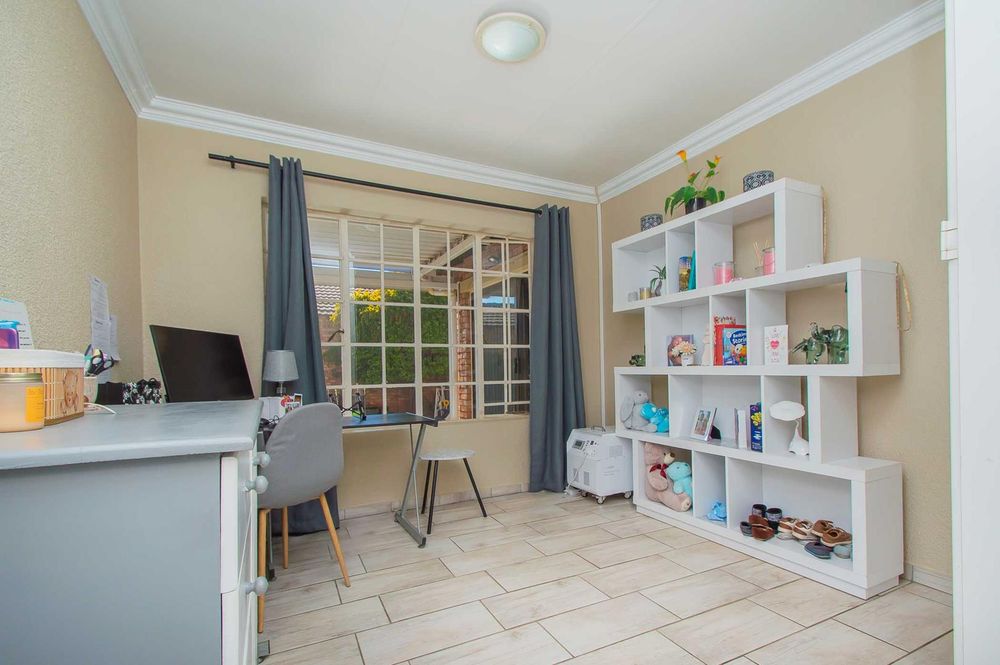 Sunny 3rd bedroom