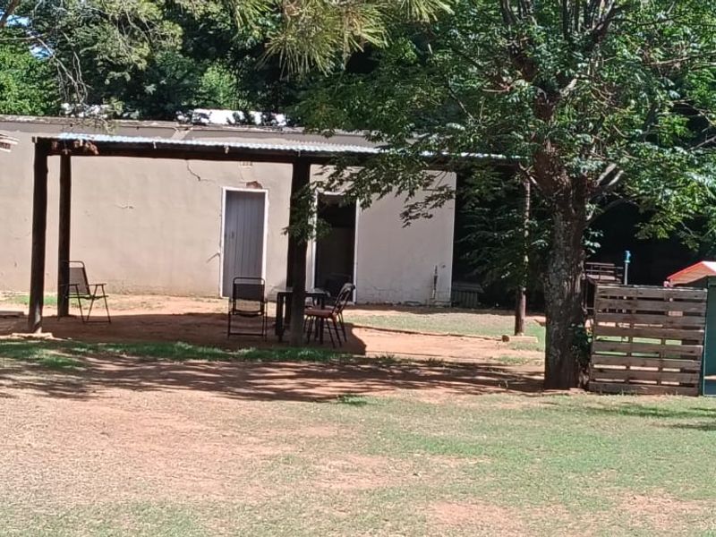 THIS HOUSE IS VERY COMFORTABLE INSIDE.  NICE WOODEN FLOORS. LARGE YARD. PRICE  AFFORDABLE. - Photo 9