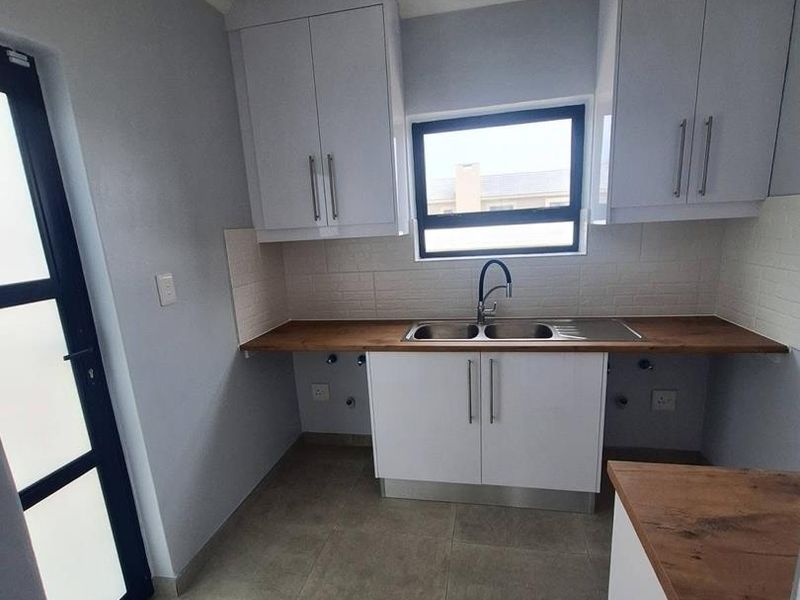 Swakopmund- For Sale- N$3 990 000 - Photo 10