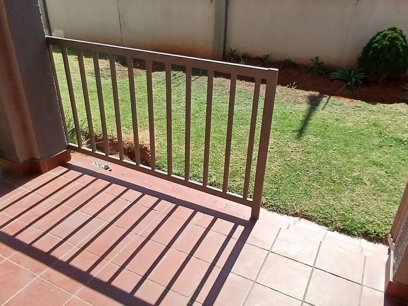 Glen Marais – Renovated 3-Bedroom Home - Photo 7