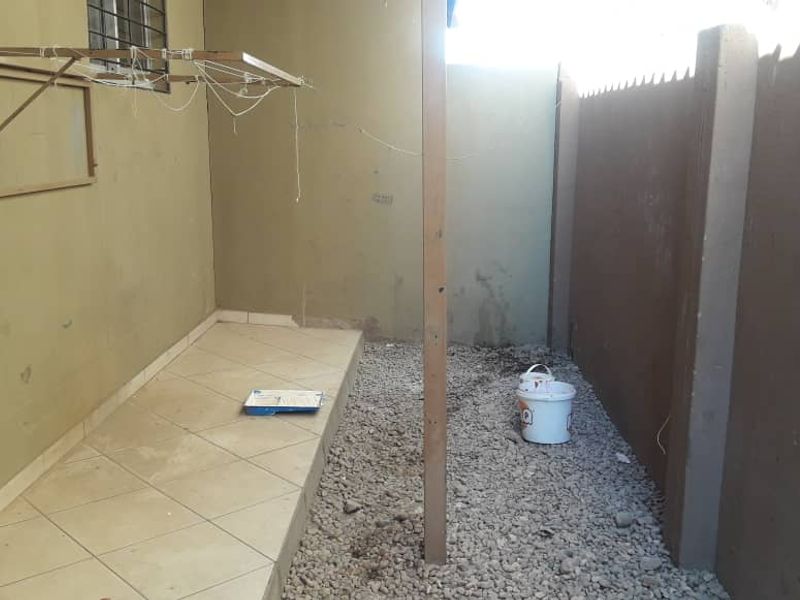 Apartment For Sale In Hans Court, Otjomuise - Photo 7