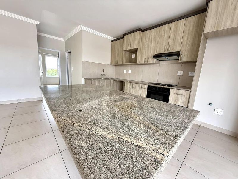 2 Bedroom Townhouse For Sale in Pionierspark Ext 1 - Photo 1