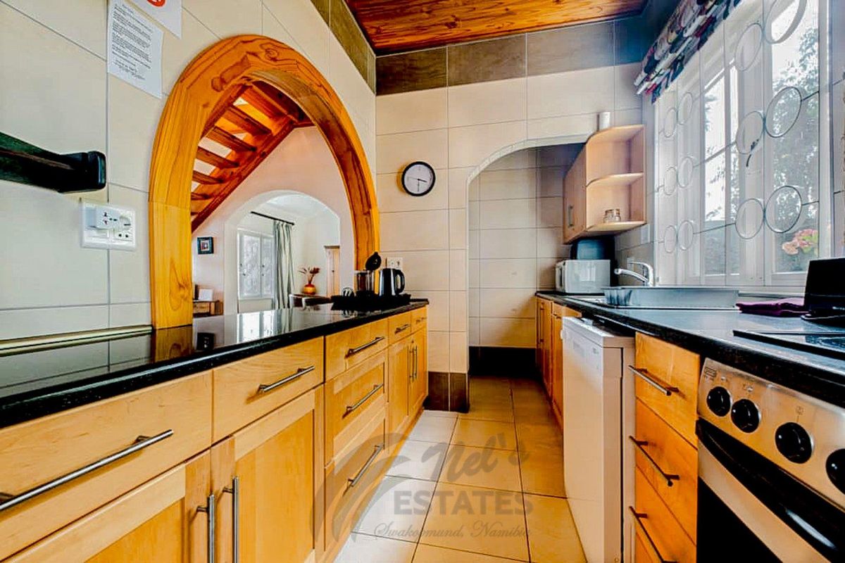 Furnished Home with Sea Views For Sale in Vineta - Photo 4