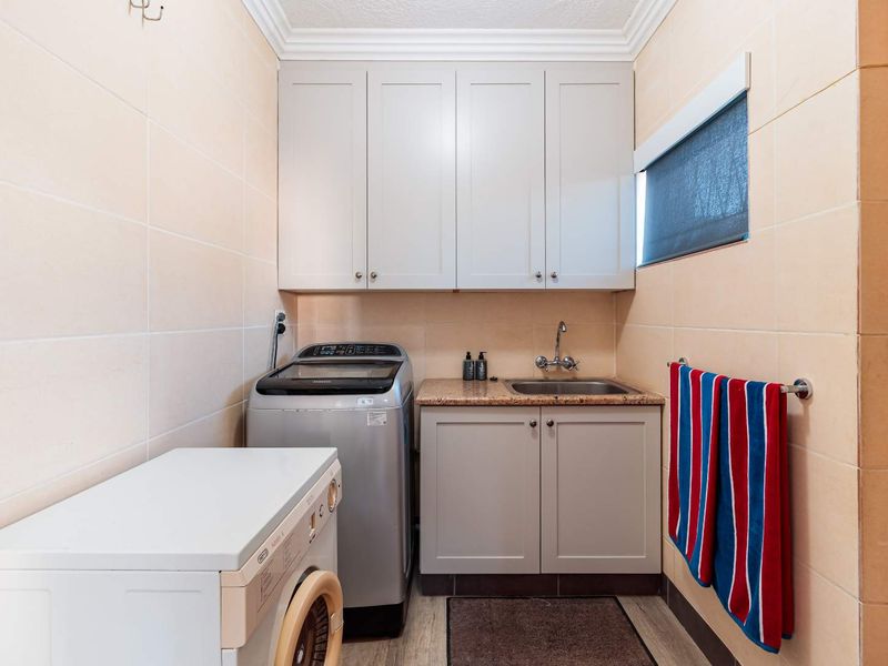 Directors Home For Sale - Photo 3