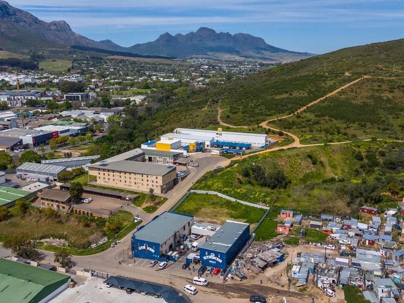 Prime commercial property in Stellenbosch - Photo 5