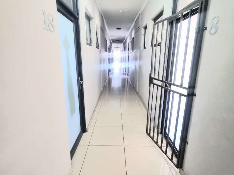 BACHELOR FLAT FOR SALE - Photo 4