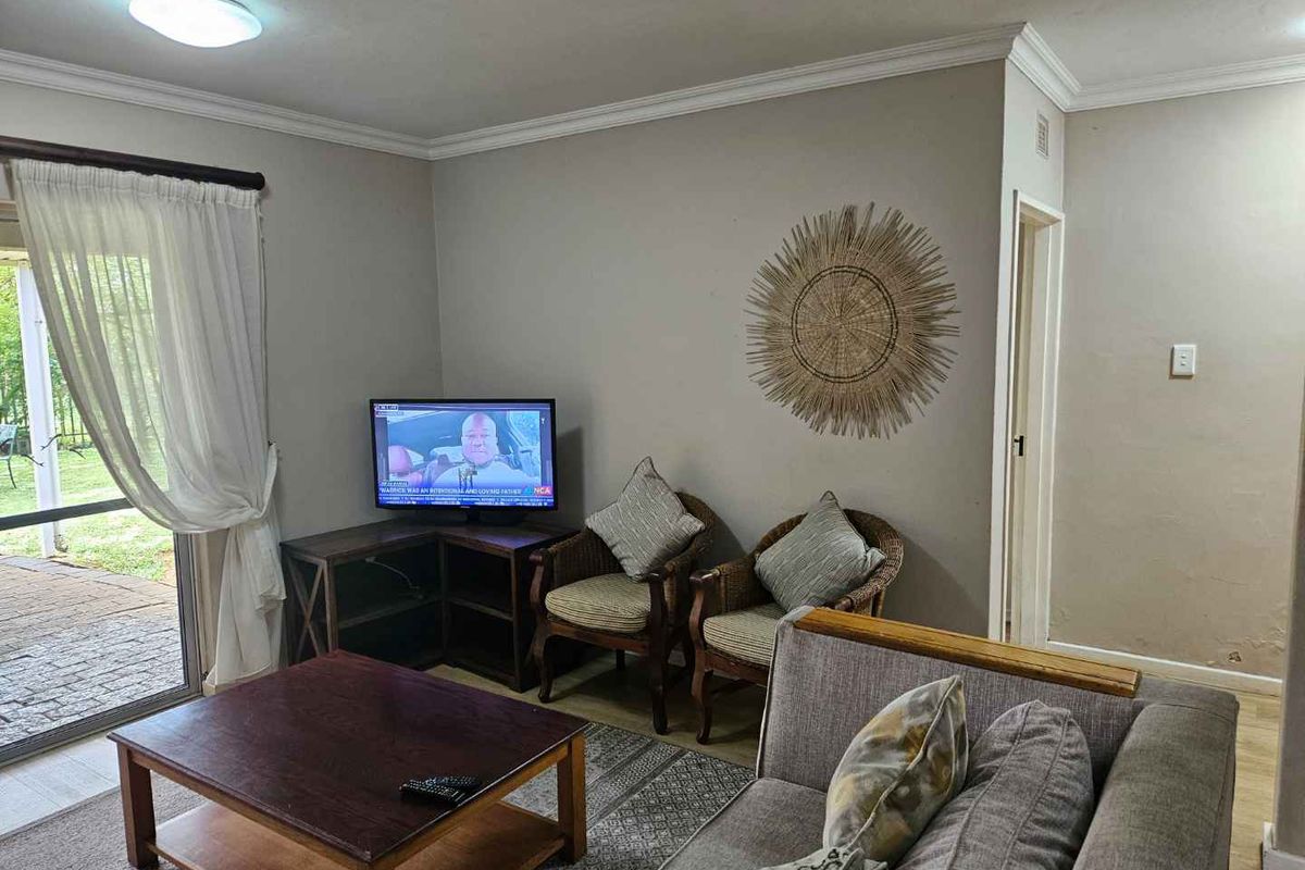 Live Where the Wild Meets the World Heritage - Photo 3