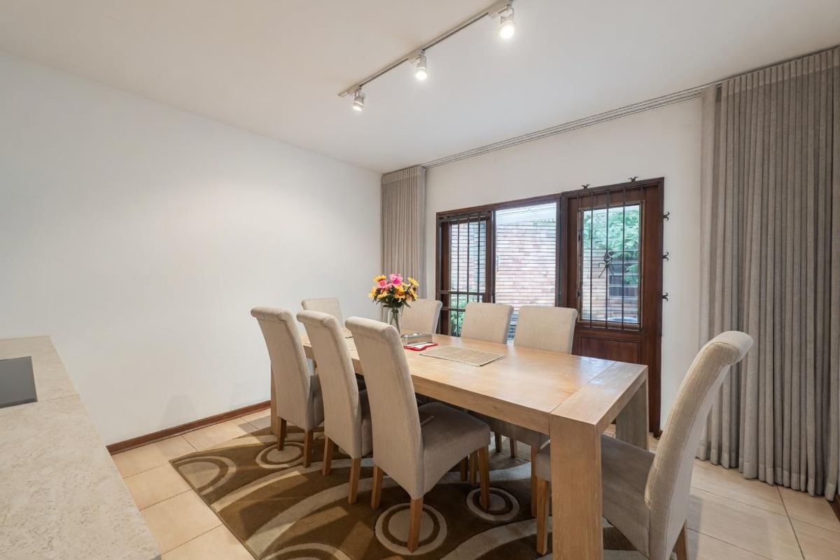 VERY WELL PRICED 3 BEDROOM HOME WITH STAFF QUATERS FOR SALE IN ILLOVO - Photo 4