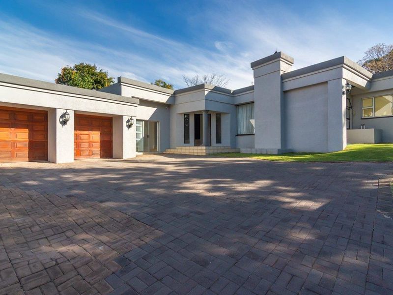 Beautiful family home for Sale - Photo 2
