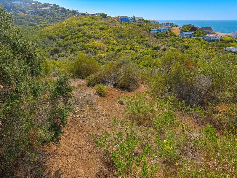 1025m2 Vacant land with Beautiful Ocean View for Sale in Dana Bay - Photo 10