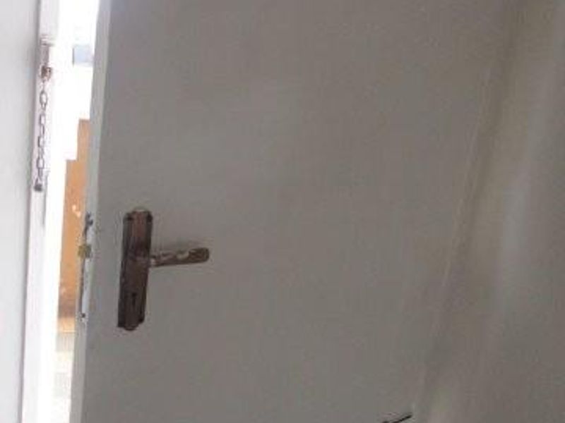1.5 BEDROOM  AVAILABLE IN PRETORIA WEST : 1 AUGUST 2026 (TWO UNITS AVAILABLE). - Photo 8