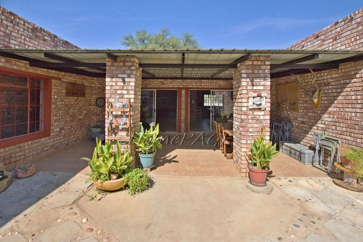 Omaruru;  Spacious 3 Bedr Home is for Sale - Photo 5