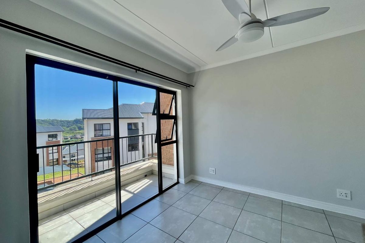 One Bedroom Apartment for Sale - Photo 3