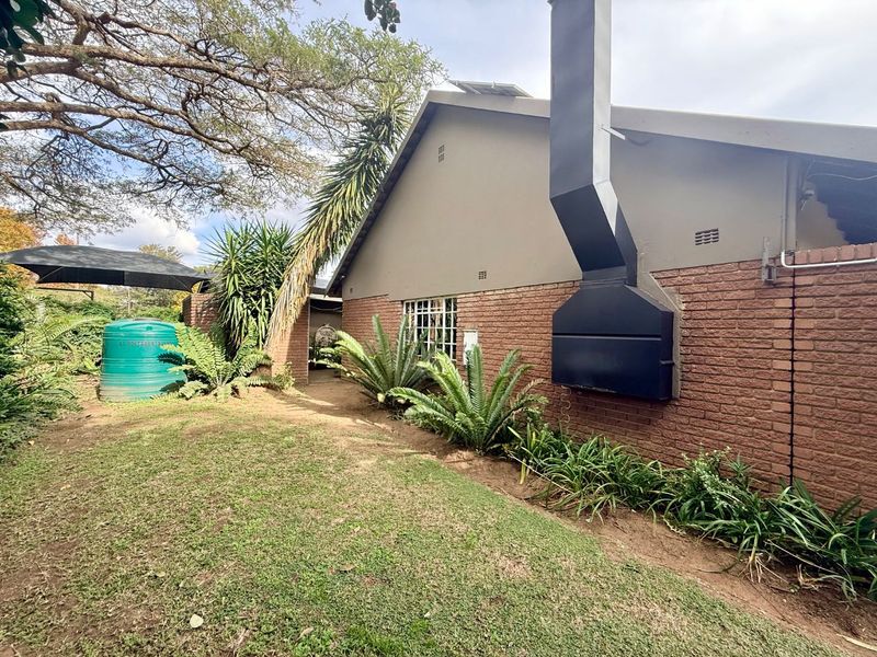 Beautiful 4 Bedroom house for sale in vryheid - Photo 4