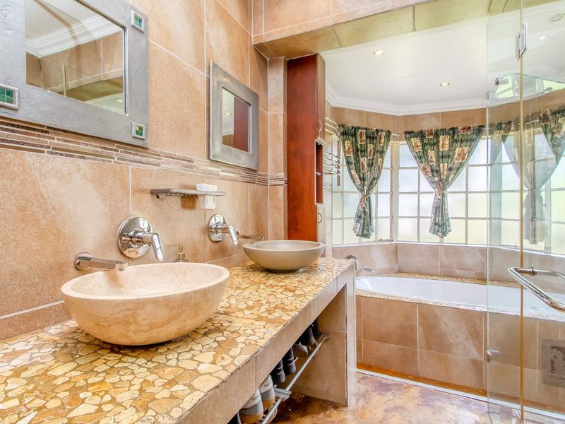 3 Bedroom House in Randpark Ridge - Photo 9