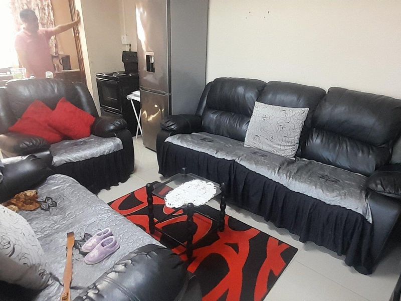 Perfect for business or investment - Photo 8