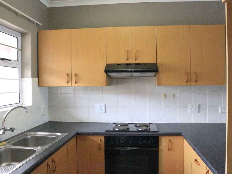 Swakopmund | Central 2 Bedroom apartment - Photo 4