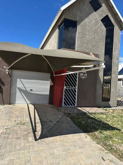 Property #2404988, Townhouse For Sale in Osona Village