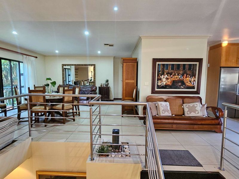 3 Bedroom House - Photo 8