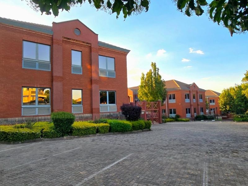 Command the N1: Your New Corporate Headquarters at Erasmus Forum - Photo 7