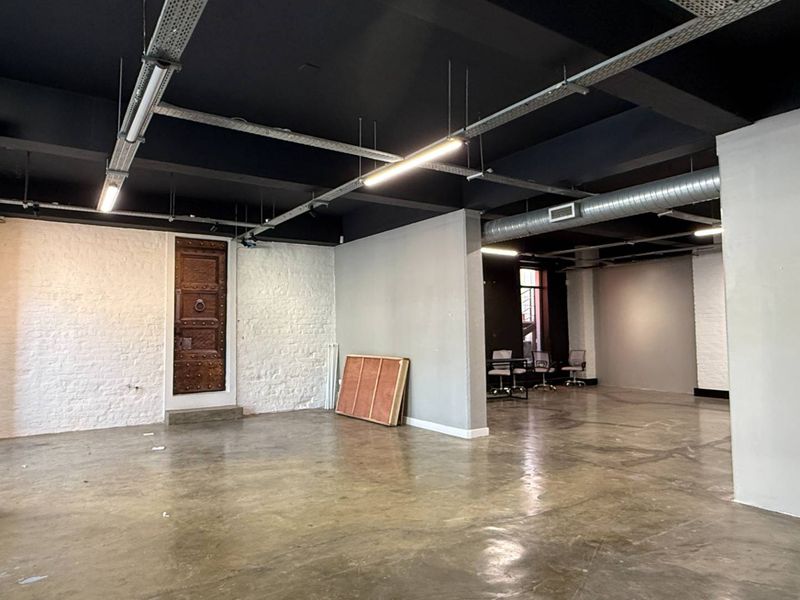 177m2 retail/office space to let on Dorp Street - Photo 9