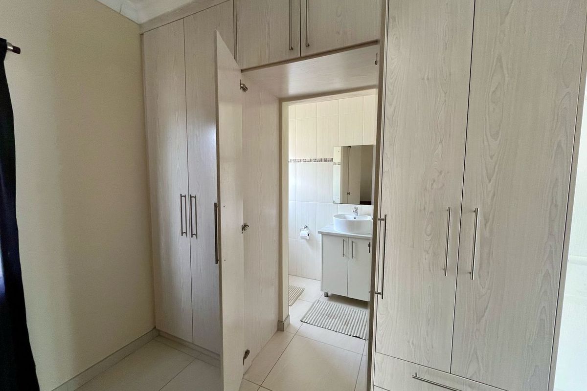RENT-Freestanding 3-Bedroom Home in Ocean View, Swakopmund - Photo 4