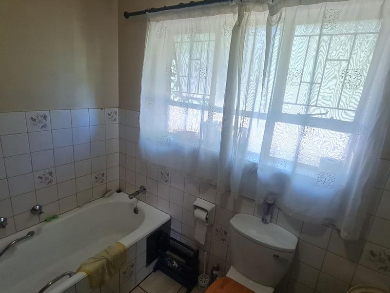 Family Home with Space to Grow. - Photo 7