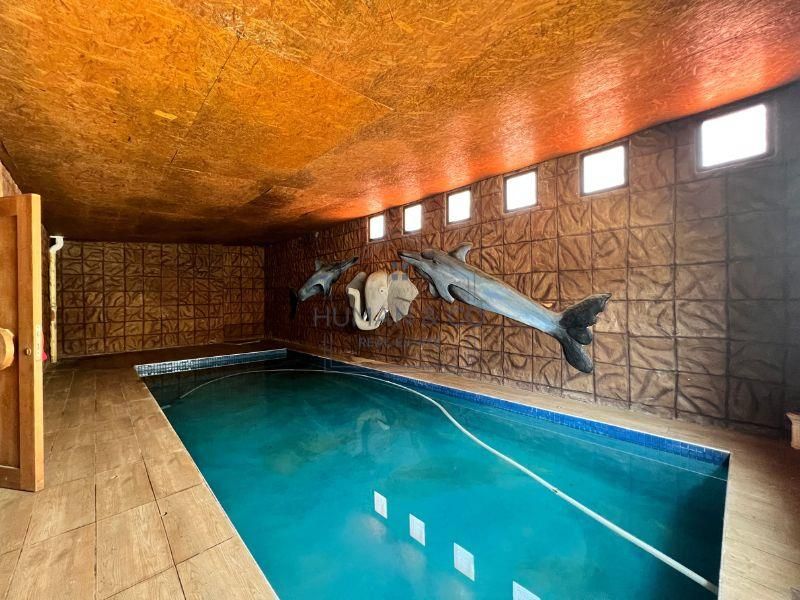 8 Bedroom house close to Harbour and Lagoon! - Photo 4