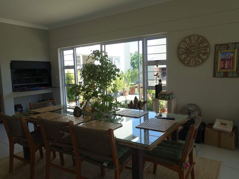 Kramersdorf- Family home opposite park - Photo 5