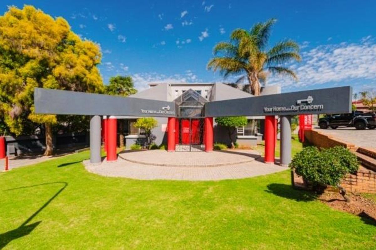 Invest Today, Grow Tomorrow. Commercial Property for Sale. - Photo 4