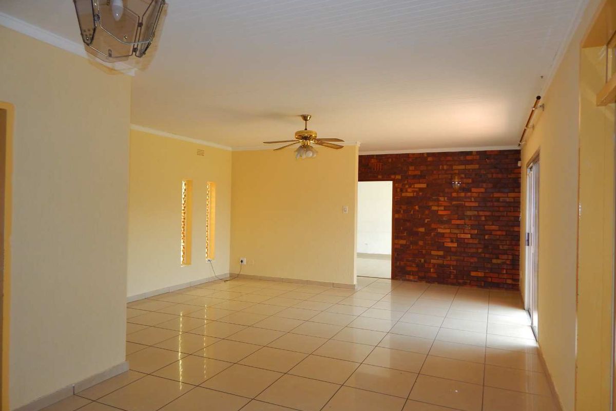House Available for Rent - Photo 3
