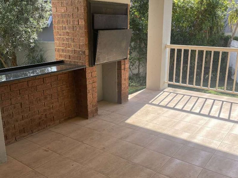 Sole Mandate   Deposit R 27 000.00 - Photo 4