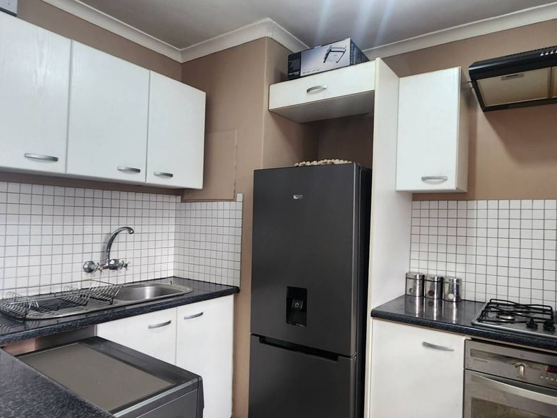 Investor Alert, Brilliant Buy, Brilliant Price. - Photo 8