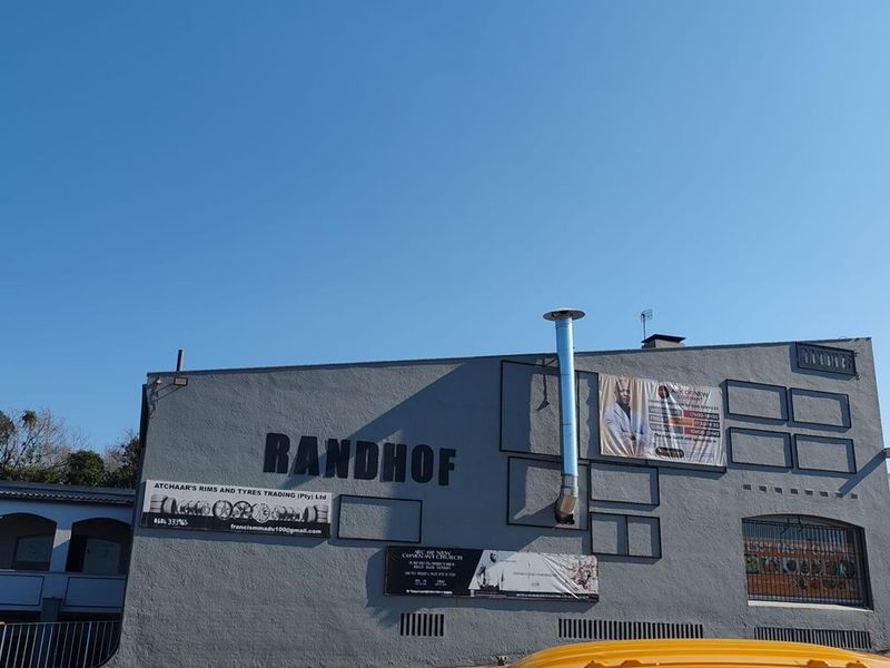 Welcome to an exciting opportunity in the heart of Randburg! - Photo 3