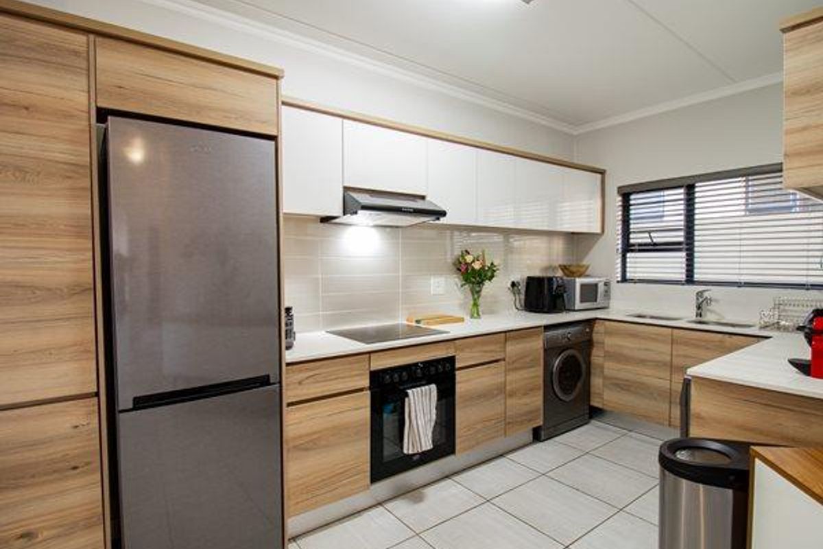 3 Bedroom Ground floor For Sale. - Photo 5