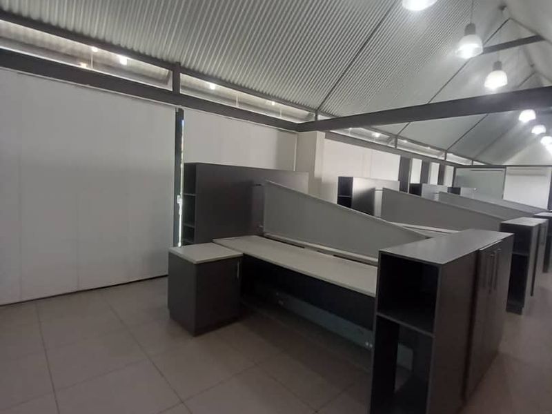 NEAR MAERUA TO LET - MODERN OFFICES - Photo 5