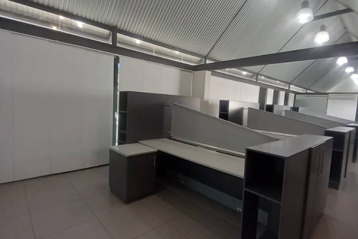 NEAR MAERUA TO LET - MODERN OFFICES - Photo 5