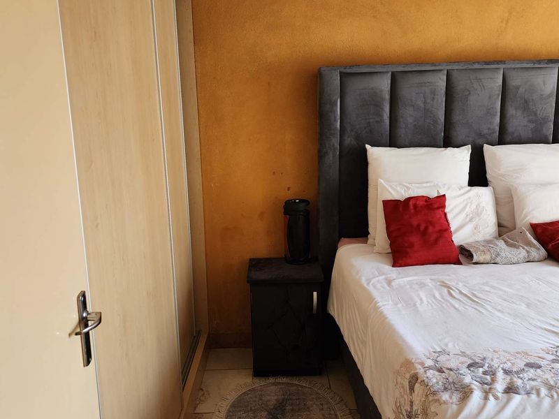 Platinum Village: Perfect Home for Families on the Go! Closer to Impala and Sibanye Mines - Photo 9