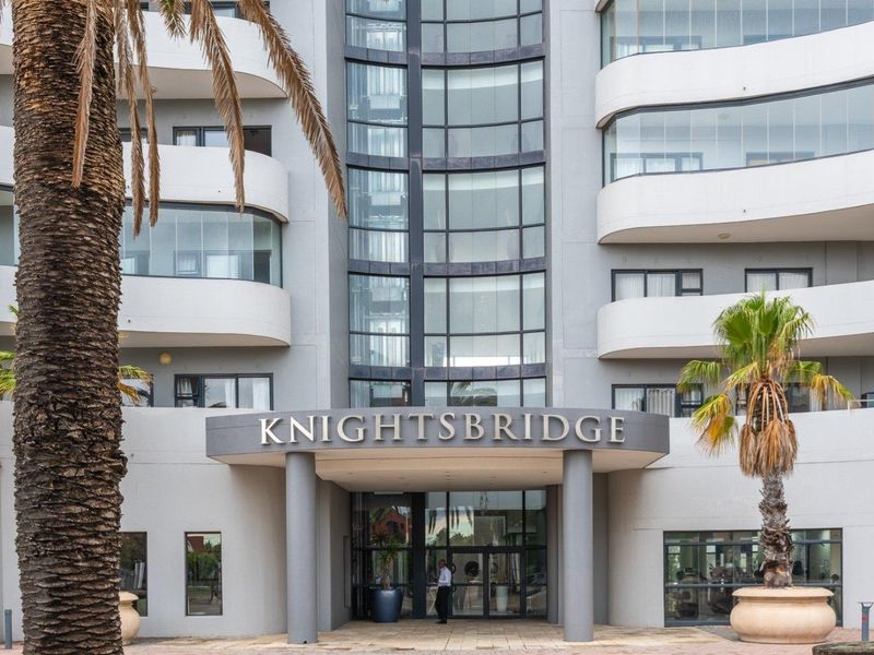 3 Bedroom Duplex Penthouse in the Iconic Knightsbridge, Century City - Photo 3