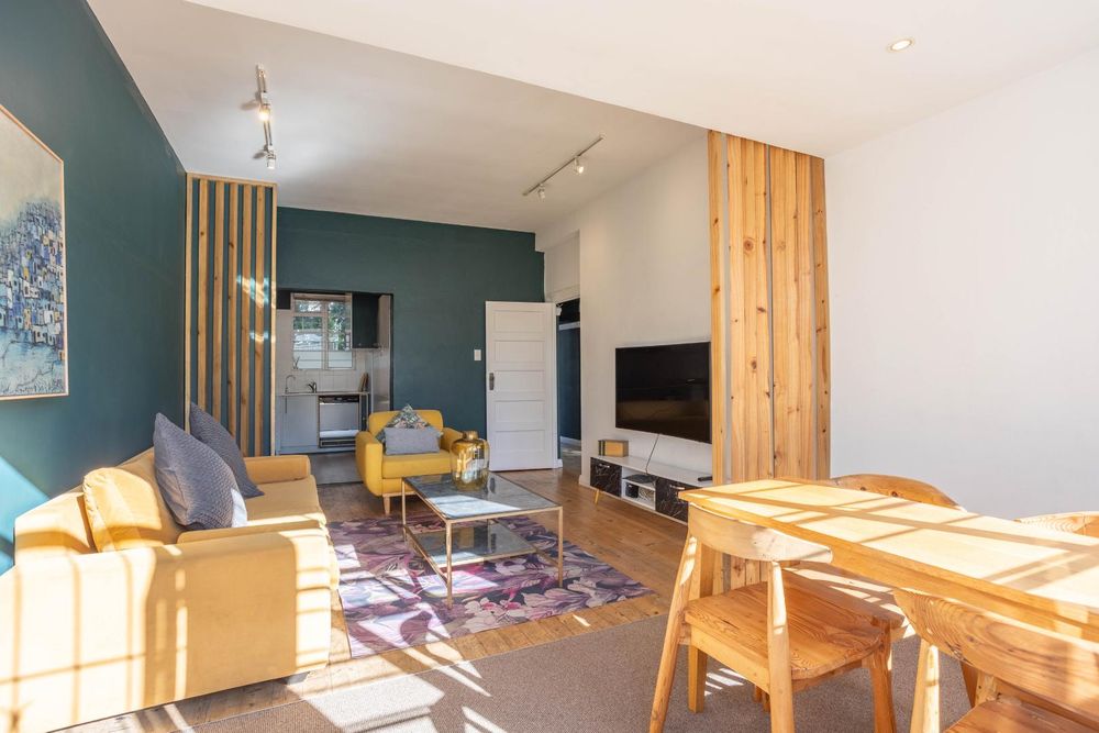 entrance, open plan living and dining area