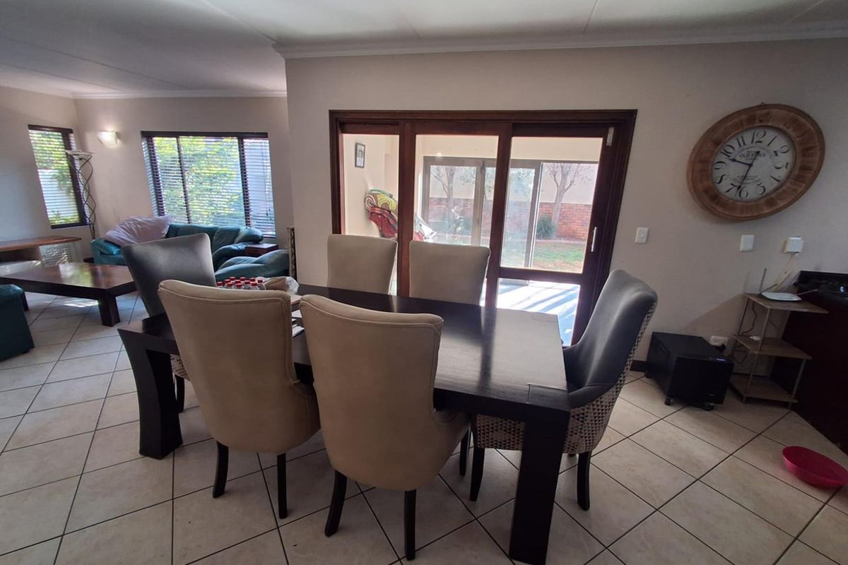 YOUR GLENVISTA HAVEN FOR THE WHOLE FAMILY - PETS INCLUDED - Photo 5